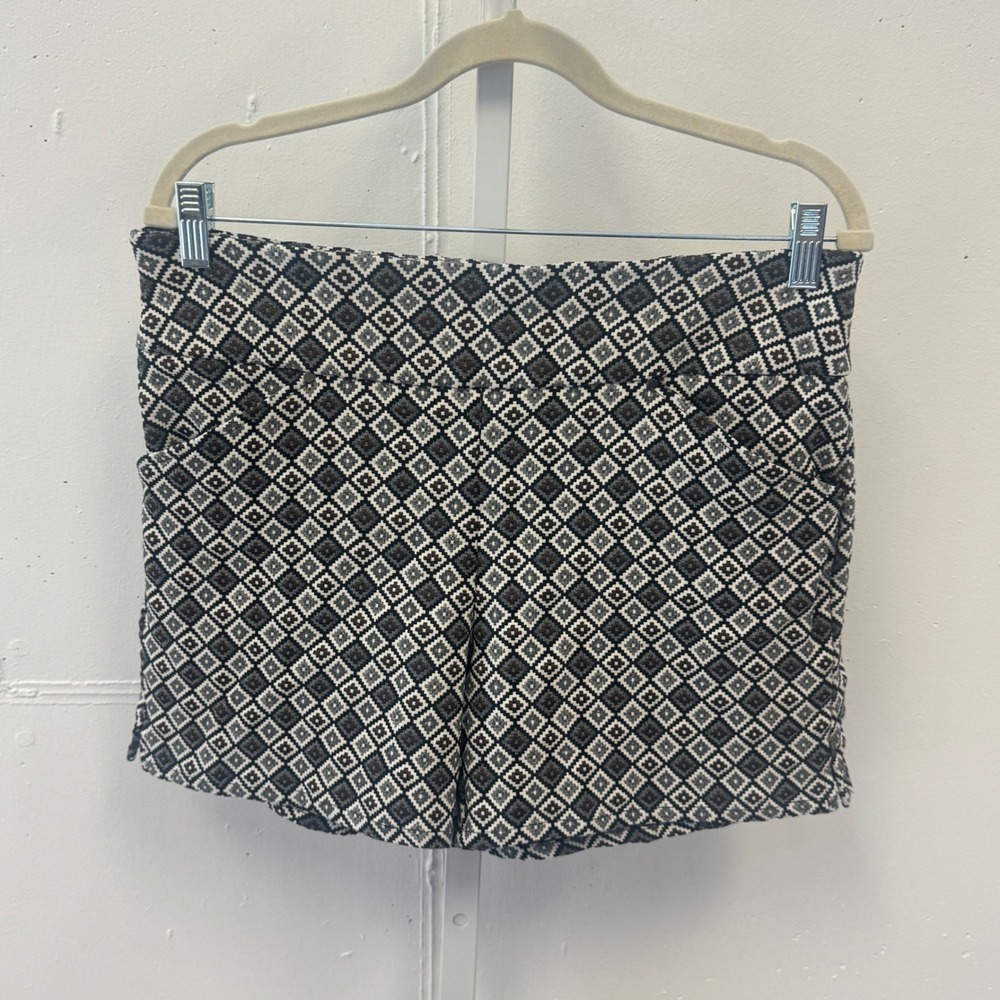 INC International Concepts Womens Grey Geometric Diamond Print Shorts Size 10